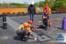 BITUUMENMATERJALI KEEVITAMINE Bituumenmaterjali keevitamine SBS lamekatusel