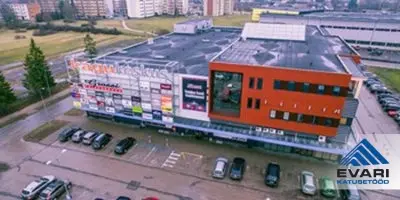 Kagukeskuse katusekonstruktsiooni ehitus Võrus Kooli 6