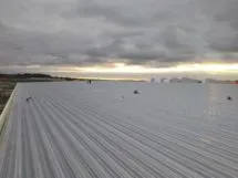 Lange Motokeskus katusetööd