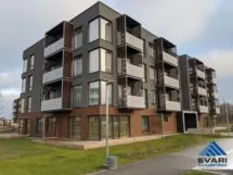 Raadiraja 24 kortermaja katuse ehitamine Tartus