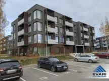 Raadiraja 24 kortermajade katusetööd Tartus