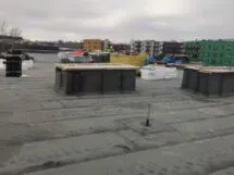 Lamekatus. Kortermaja katuse ehitus Tartus Kristalli 8