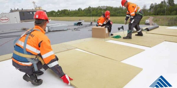Katuste soojustustööd