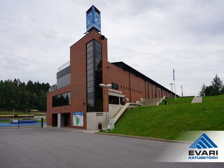 Tehvandi Spordikompleks SA läänetribüüni katus