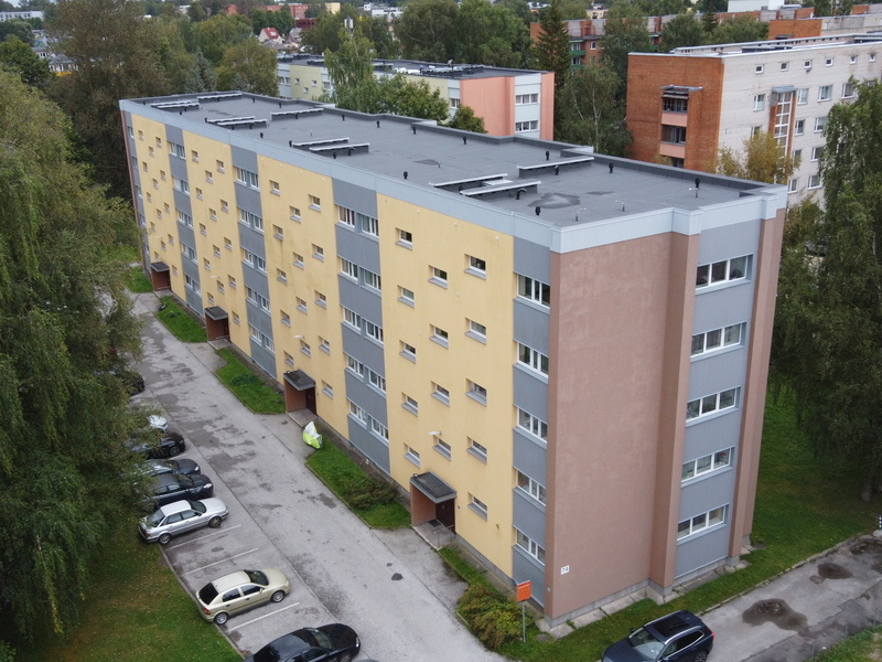 Kortermaja katuse remonditöö Tartu Pikk 74