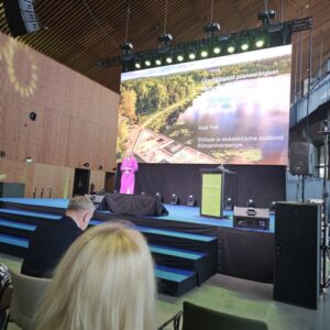 Kaja Pae Kliimaministeeriumi ehituse ja elukeskkonna osakonna juhataja. Ehituskonverents Ehitus 2025+ Tallinna Sadama Kruiisiterminalis toimus 02.12.2025