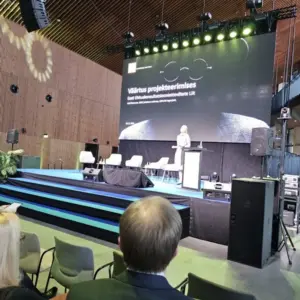 Kadi Metsmaa EESTI EHITUSKONSULTATSIOONIETTEVÕTETE LIIT, juhatuse esimees. Ehituskonverents Ehitus 2025+ Tallinna Sadama Kruiisiterminalis toimus 02.12.2025