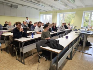 LAMEKATUSETARINDI LÄBIVIIGUD JA SÕLMLAHENDUSED Lamekatusetarindi labiviigud ja solmlahendused 800600 20251023 120051 - OÜ Evari Ehitus