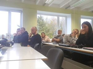 Lamekatusetarindi labiviigud ja solmlahendused 800600 20251023 130700 1 - OÜ Evari Ehitus