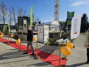 Linnupargi arenduse viimase maja nurgakivi 800600 20251003 135720 1 - OÜ Evari Ehitus