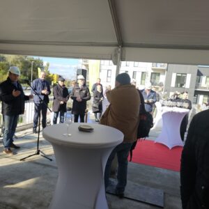 Linnupargi arenduse viimase maja nurgakivi 800600 20251003 140429 1 - OÜ Evari Ehitus