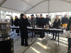 Linnupargi arenduse viimase maja nurgakivi 800600 20251003 140507 1 - OÜ Evari Ehitus