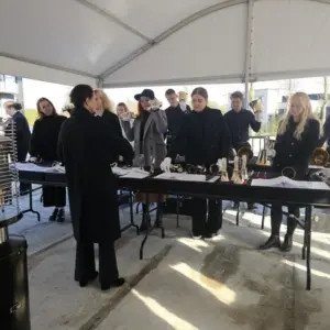 Linnupargi arenduse viimase maja nurgakivi 800600 20251003 140507 1 - OÜ Evari Ehitus