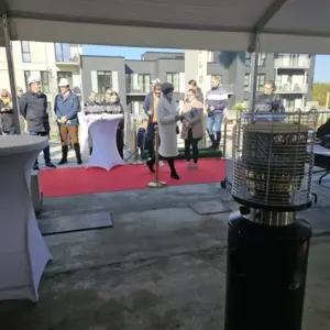 Linnupargi arenduse viimase maja nurgakivi 800600 20251003 140630 1 - OÜ Evari Ehitus