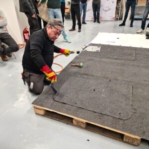 Kinnituspunkti paigaldus.