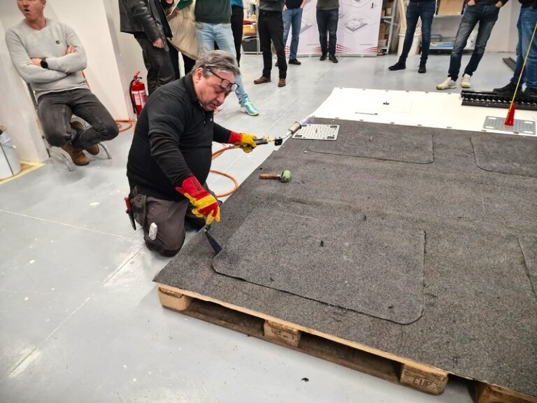 Kinnituspunkti paigaldus.