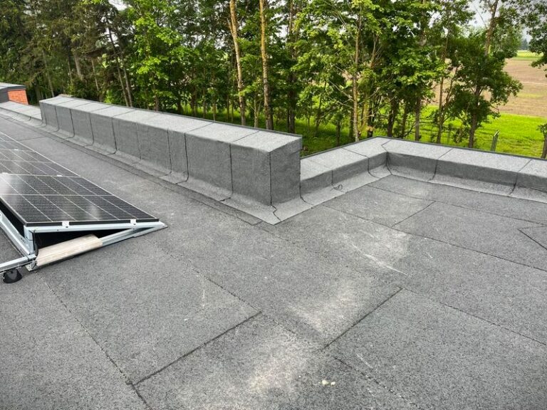 Lamekatuse parapett.