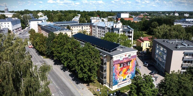 7-sammuline juhend katuse renoveerimisel.