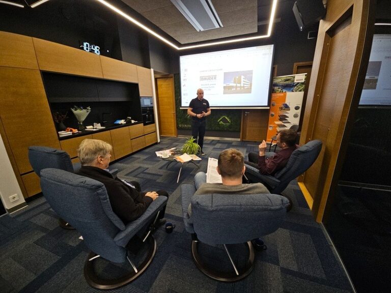 Hillar Peets, Bauder maaletooja ja koolitaja