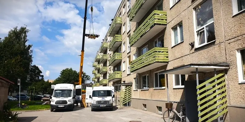 OÜ Evari Ehitus
Postimees: Renoveerimistööde hoolikas planeerimine säästab raha
Amortiseerunud katusega võivad kaasneda mitmesugused ebameeldivad üllatused just