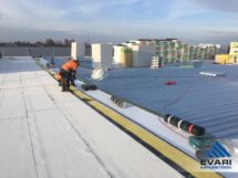 Doordec OÜ tootmishoone katuse kinnitamine