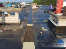 KOGUMISKANALI EHITAMINE Kogumiskanali ehitamine korteriühistu katusel Tartus Mõisavahe 27