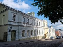 Muusikakooli lamekatusetööd Tartus Lossi 15